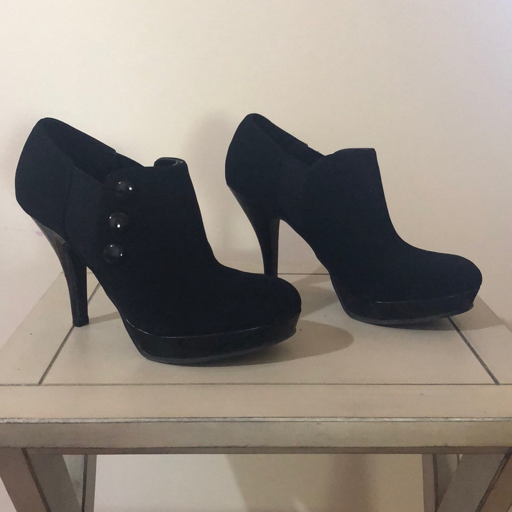 Unlisted Black Heels